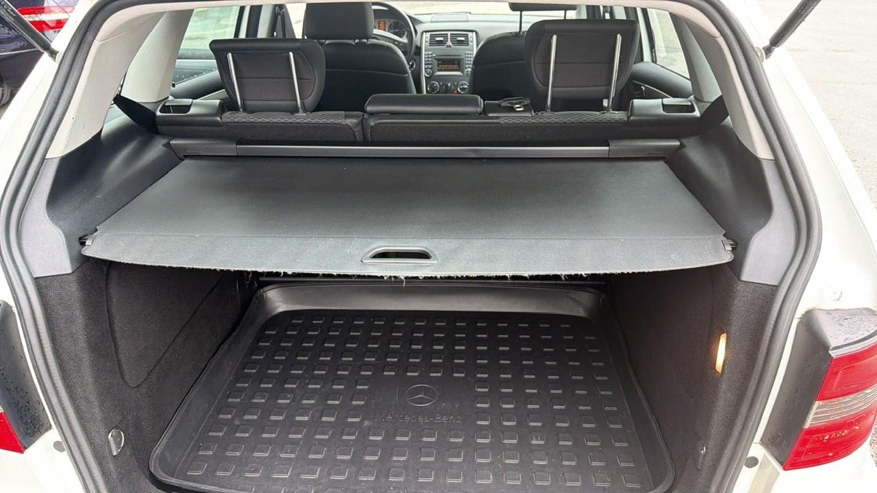 MERCEDES-BENZ B 180 CDI Autotronic-image-10