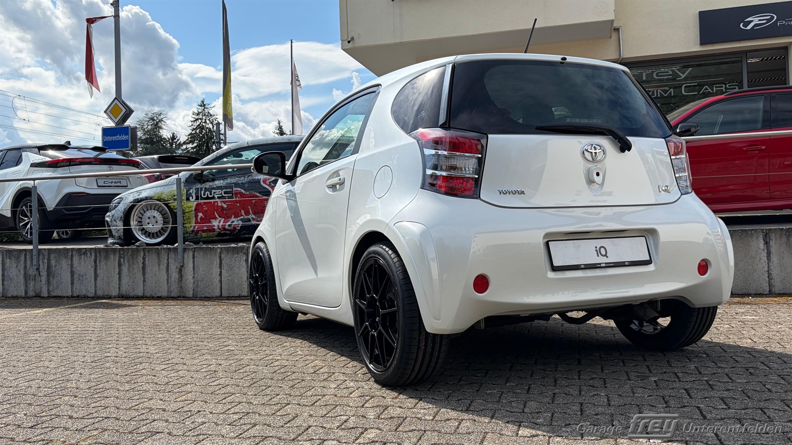 TOYOTA iQ 1.33 Dual VVT-i Sol Multidrive-image-5