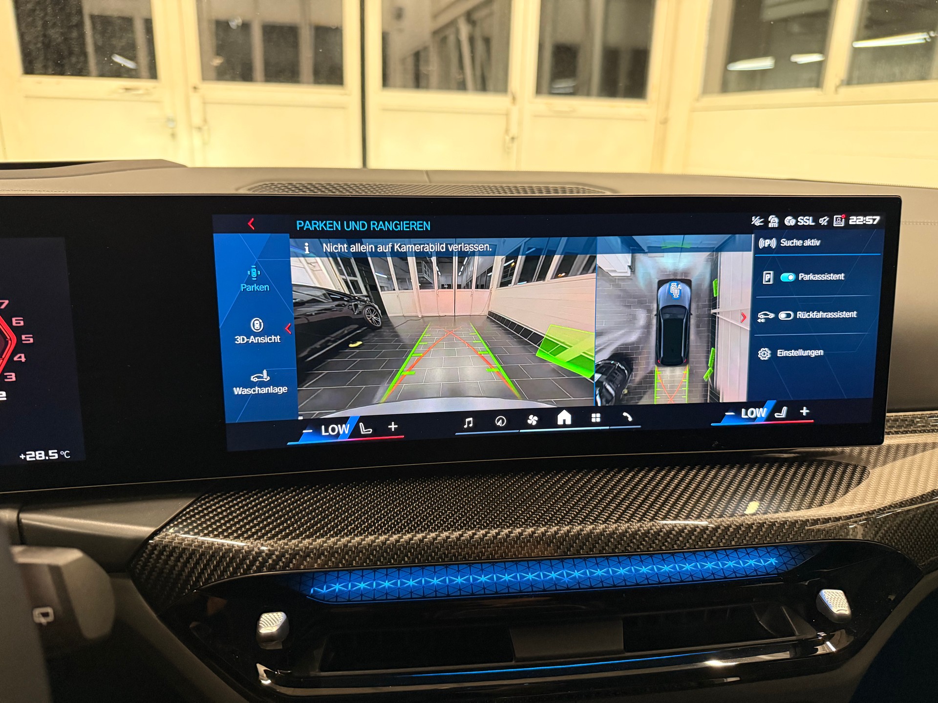 BMW M3 Touring xDrive Competition M LCI-image-12