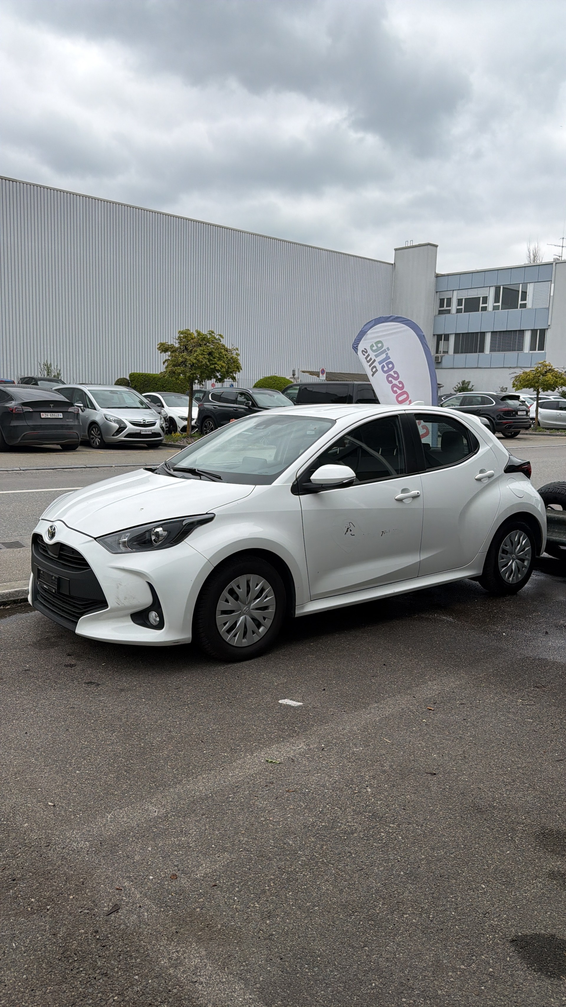 TOYOTA YARIS