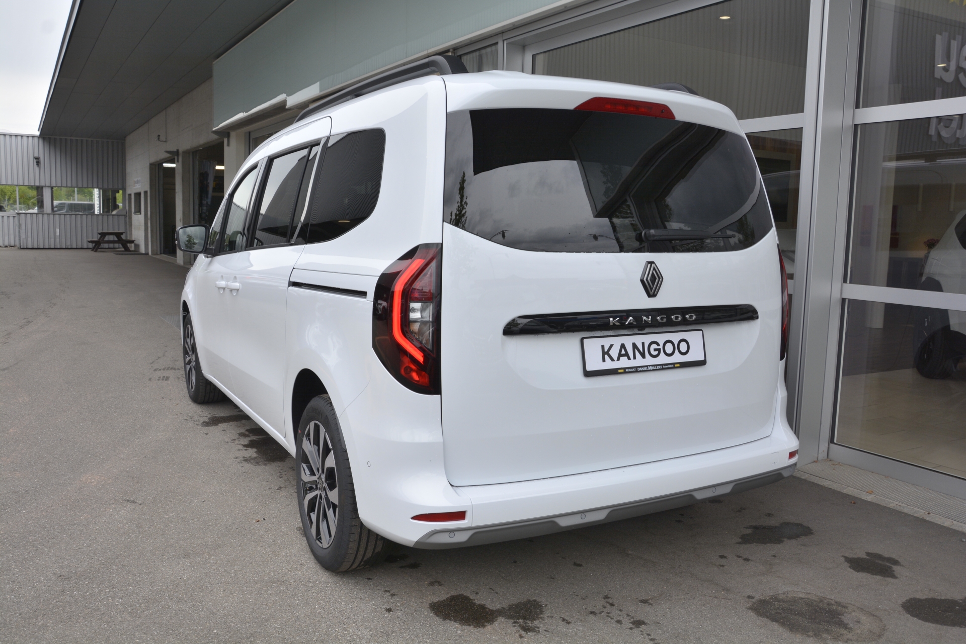 RENAULT Kangoo GRAND KANGOO techno 1.3 TCe 130 PF EDC-image-3