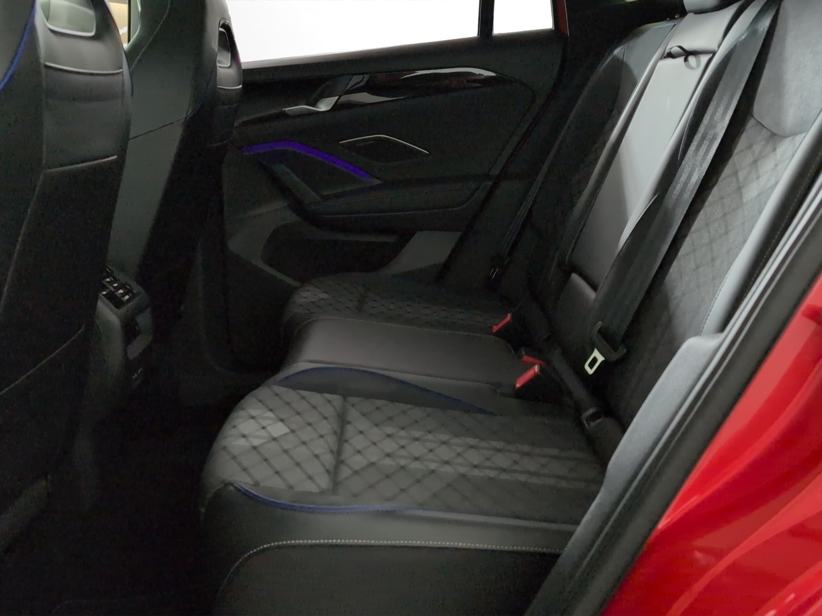 VW Tiguan 1.5 TSI evo2 eHybrid R-Line DSG-image-13