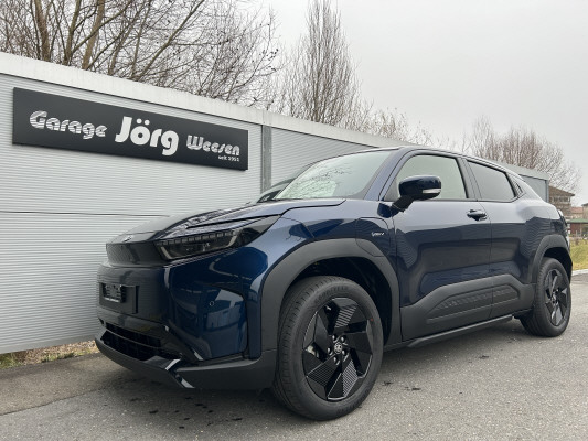 TOYOTA Urban Cr.61kWh Trend AWD-image-0