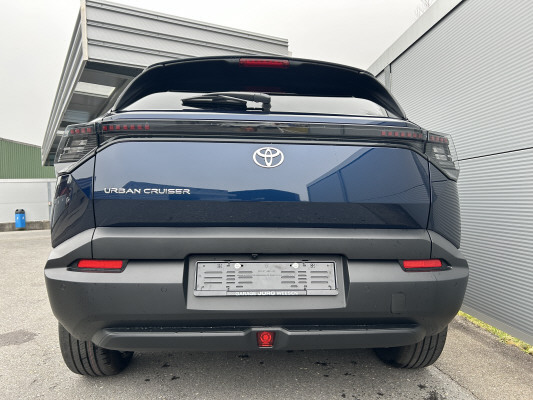 TOYOTA Urban Cr.61kWh Trend AWD-image-4
