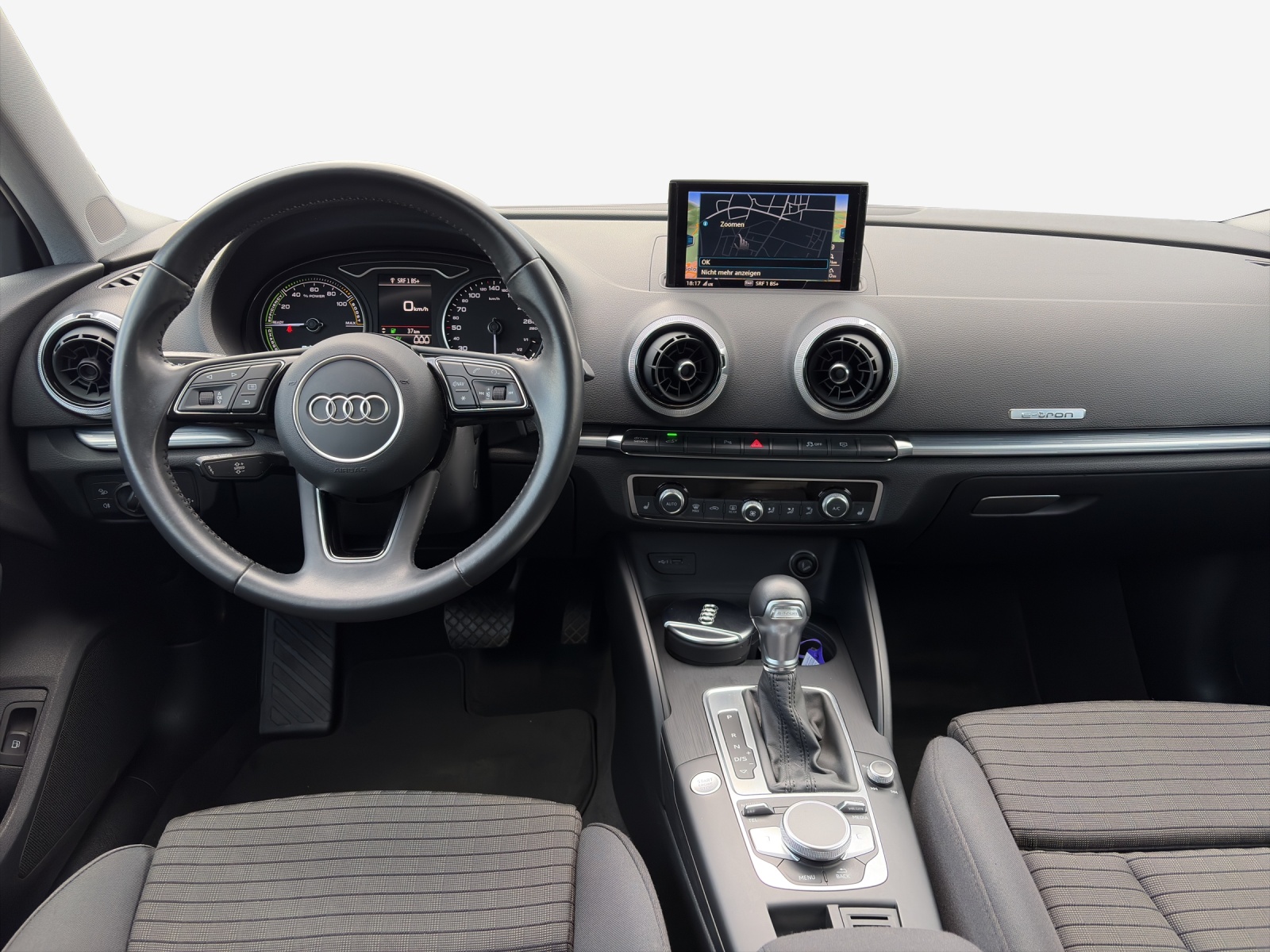 AUDI A3 Sportback 1.4 e-tron Sport S-tronic-image-9