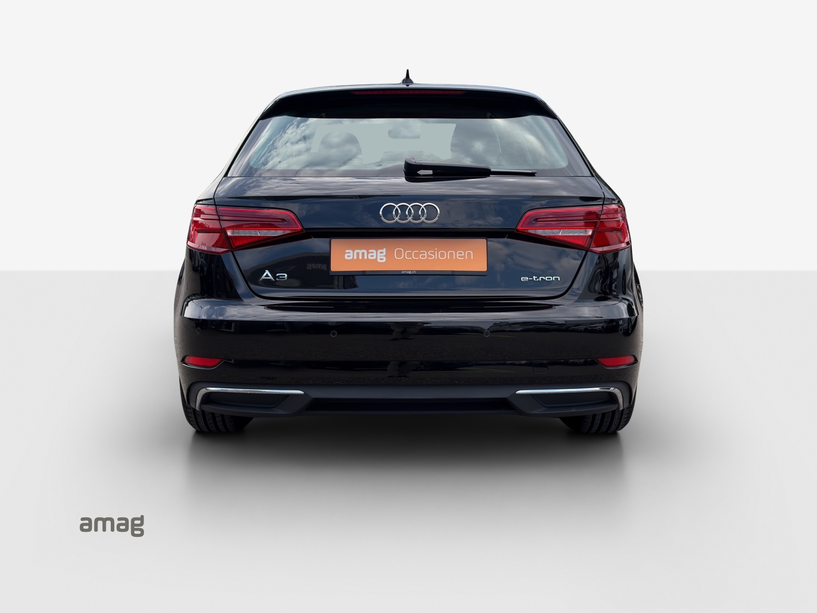 AUDI A3 Sportback 1.4 e-tron Sport S-tronic-image-4