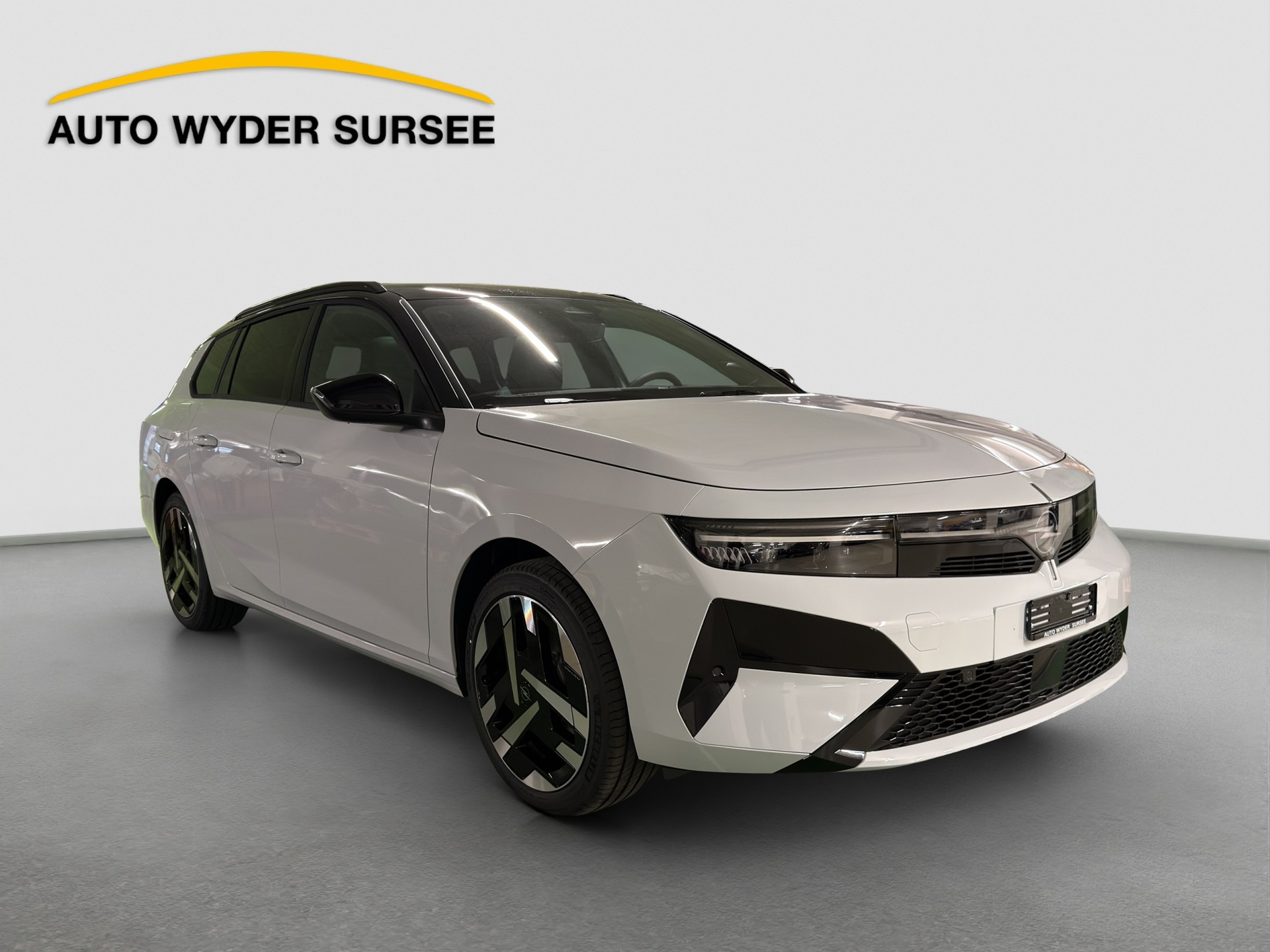 OPEL Astra-e Sports Tourer Ultimate-image-7