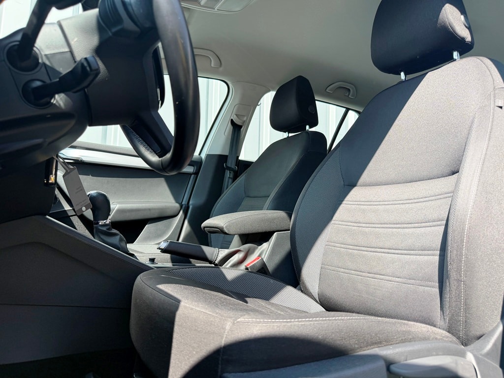 SKODA Octavia Combi 2.0 TDI Ambition DSG-image-9