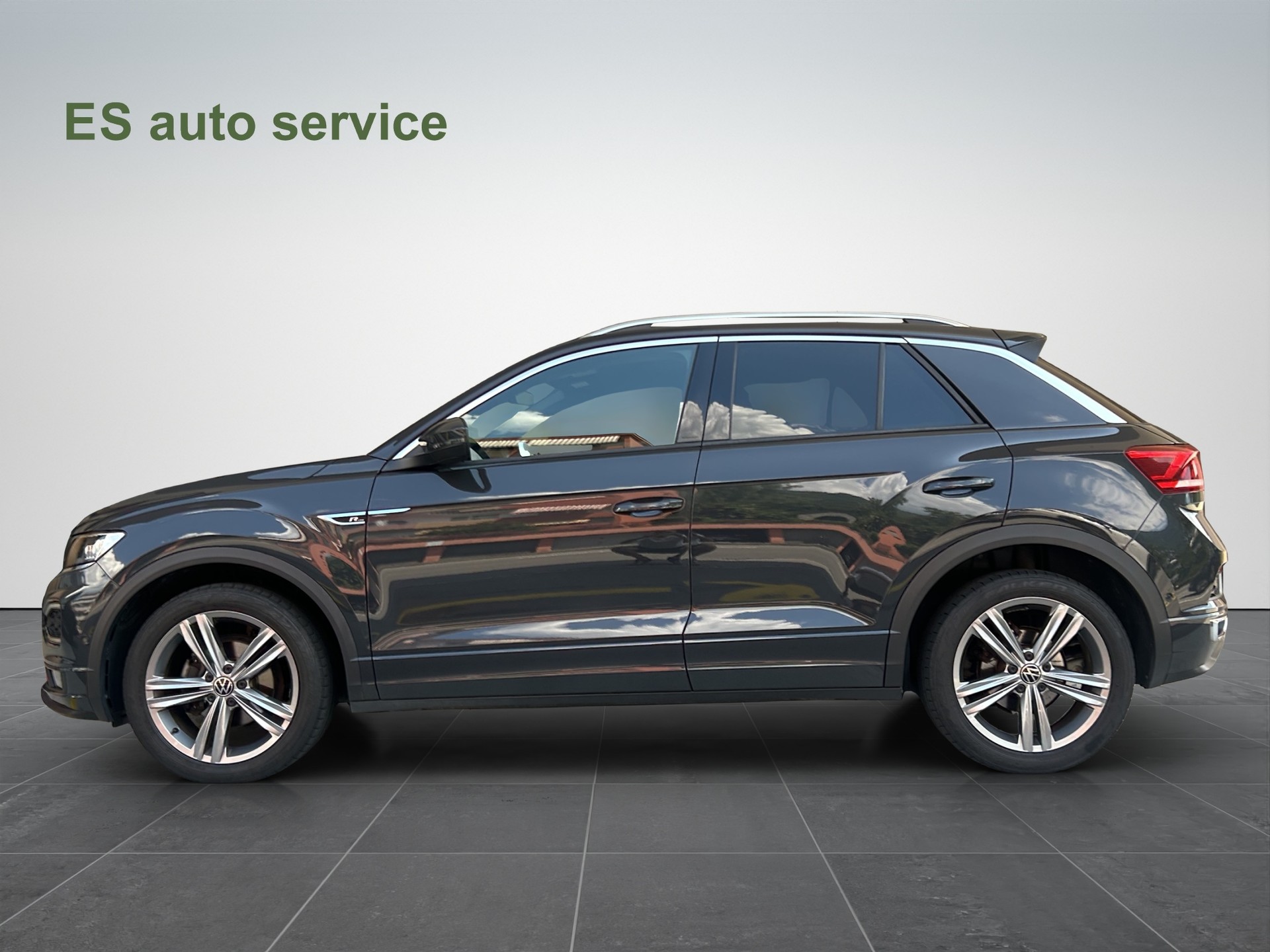 VW T-Roc 1.5 TSI EVO Sport DSG-image-2