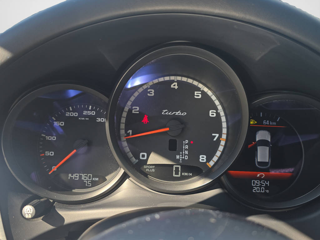 PORSCHE Macan 3.6 V6 Turbo-image-10