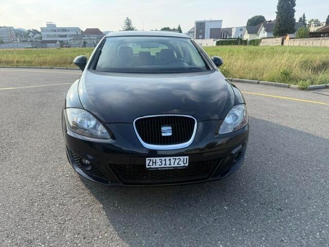 SEAT Leon 1.6 TDI E_Ecomotive Style-image-0