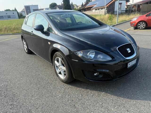 SEAT Leon 1.6 TDI E_Ecomotive Style-image-6
