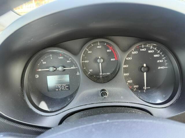 SEAT Leon 1.6 TDI E_Ecomotive Style-image-9