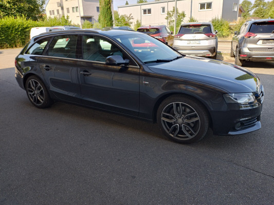AUDI A4 Avant 2.0TFSI Style qu-image-3