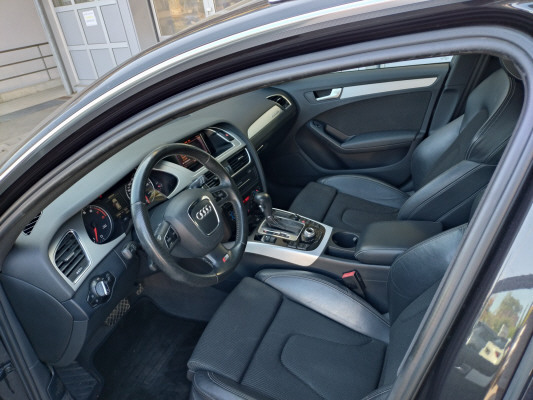AUDI A4 Avant 2.0TFSI Style qu-image-4