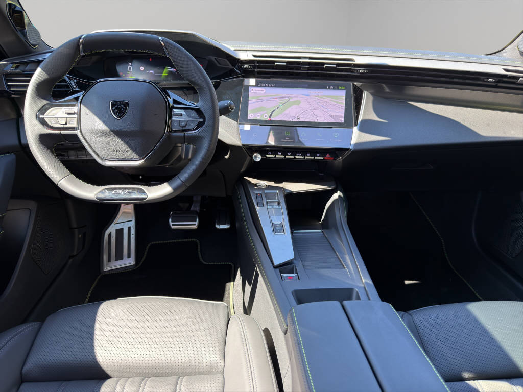 PEUGEOT 408 1.2 Hybrid GT Exclusive-image-7
