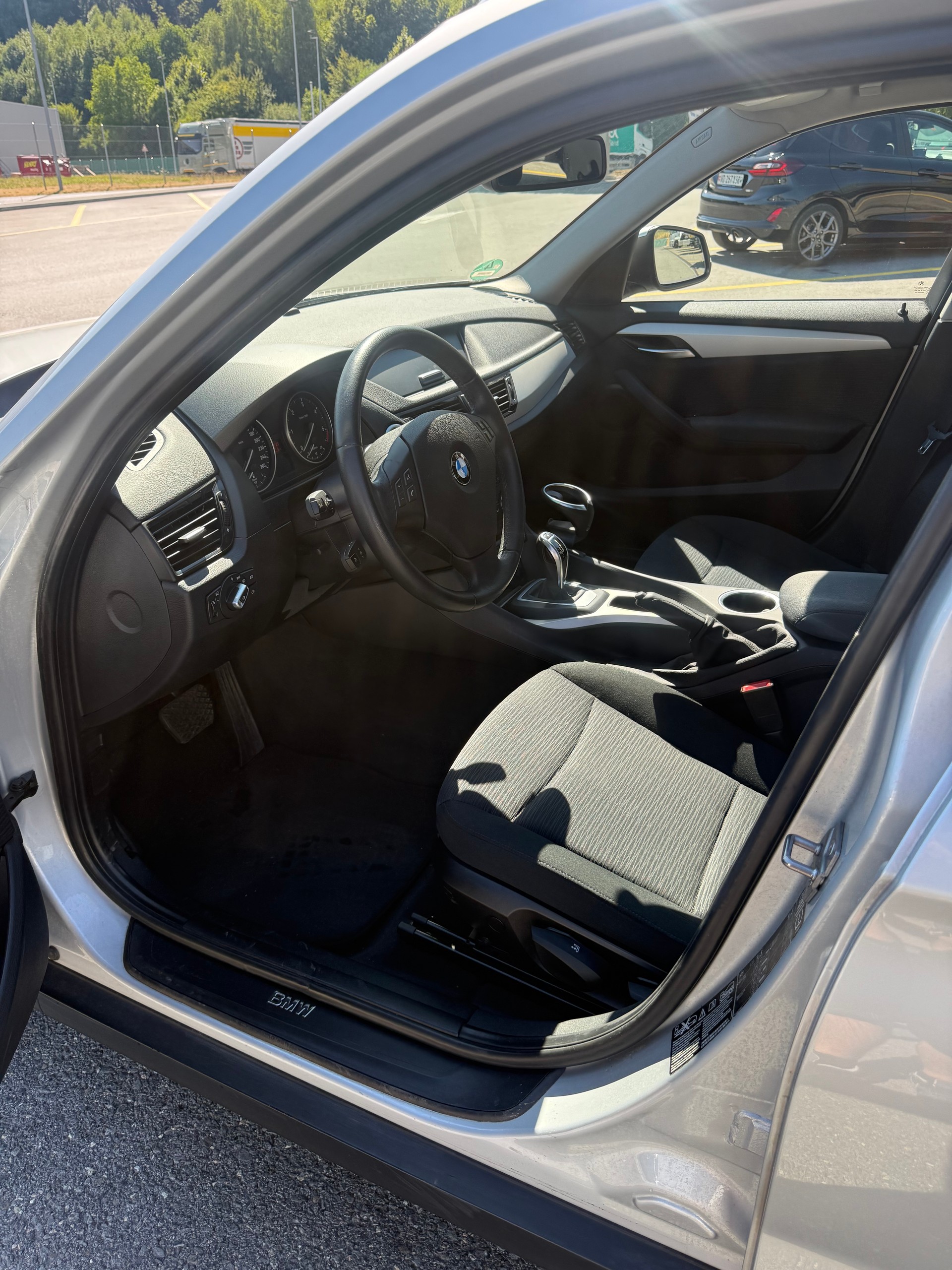 BMW X1 xDrive 20d xLine Steptronic-image-8