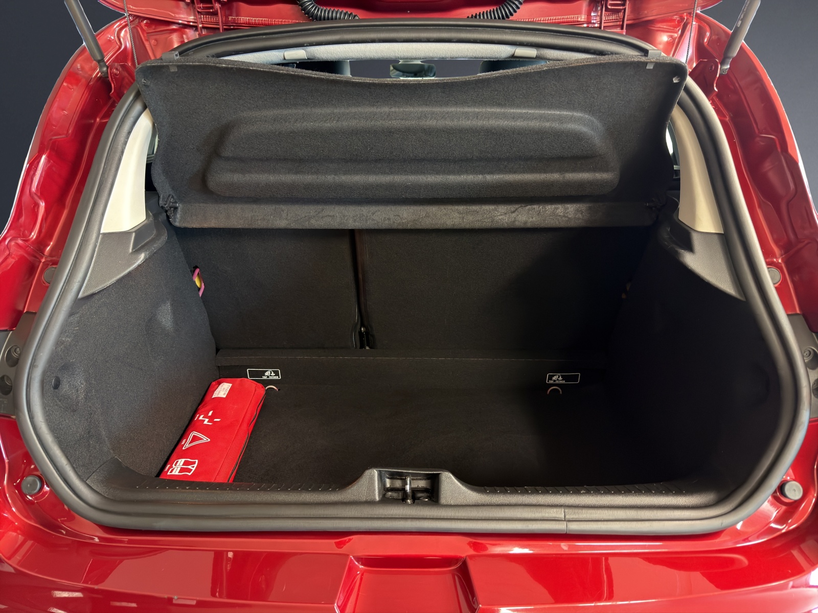 RENAULT Clio 0.9 Life-image-16