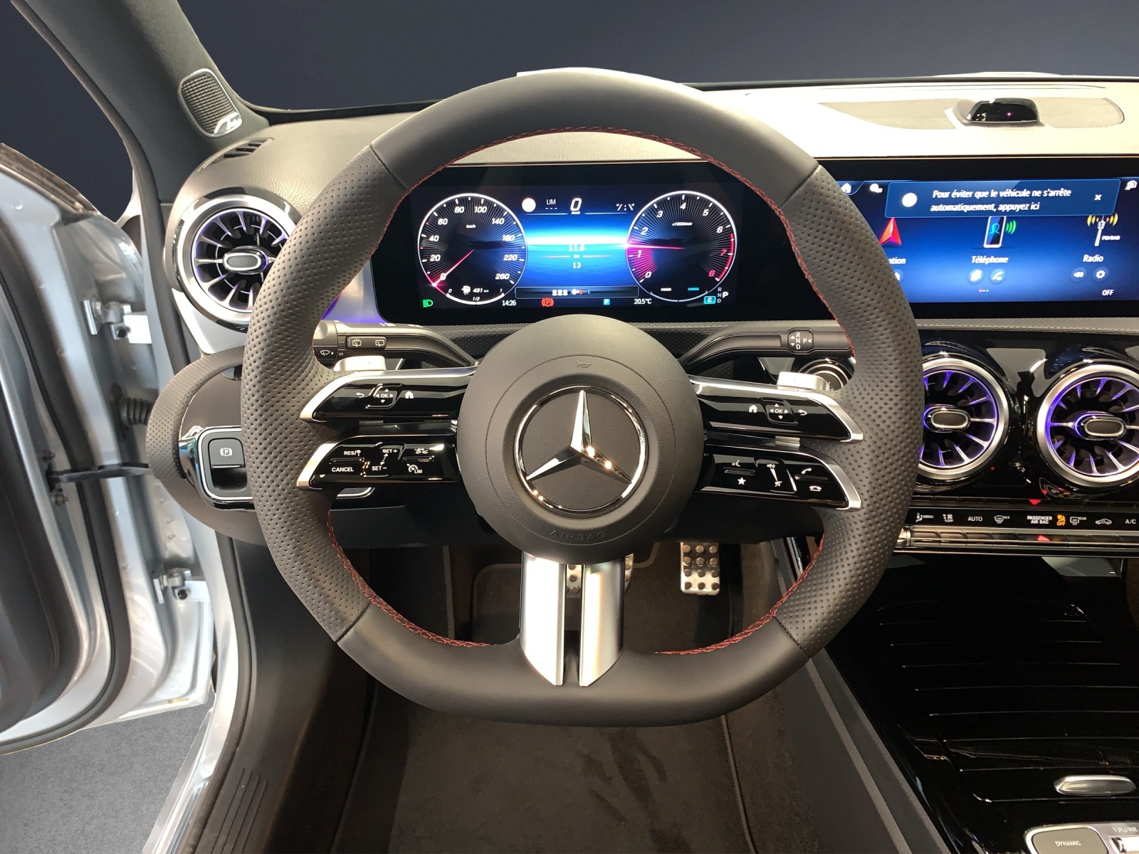 MERCEDES-BENZ A 200 Night Star-image-8