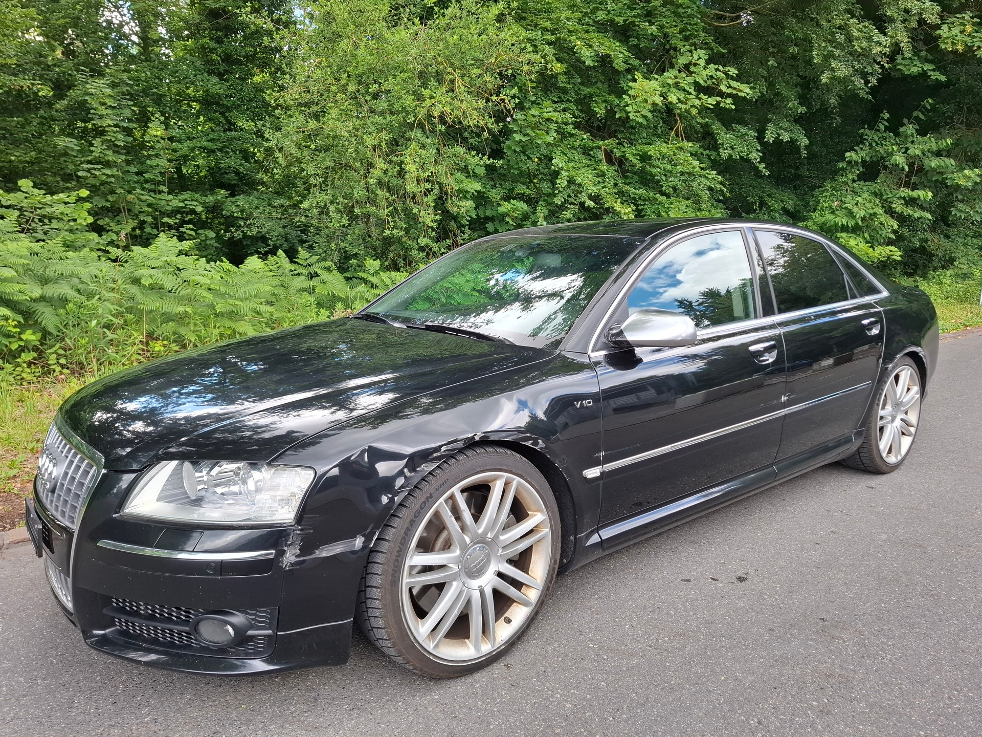 AUDI S8 Quattro, V10-5,2 S-LINE-image-3