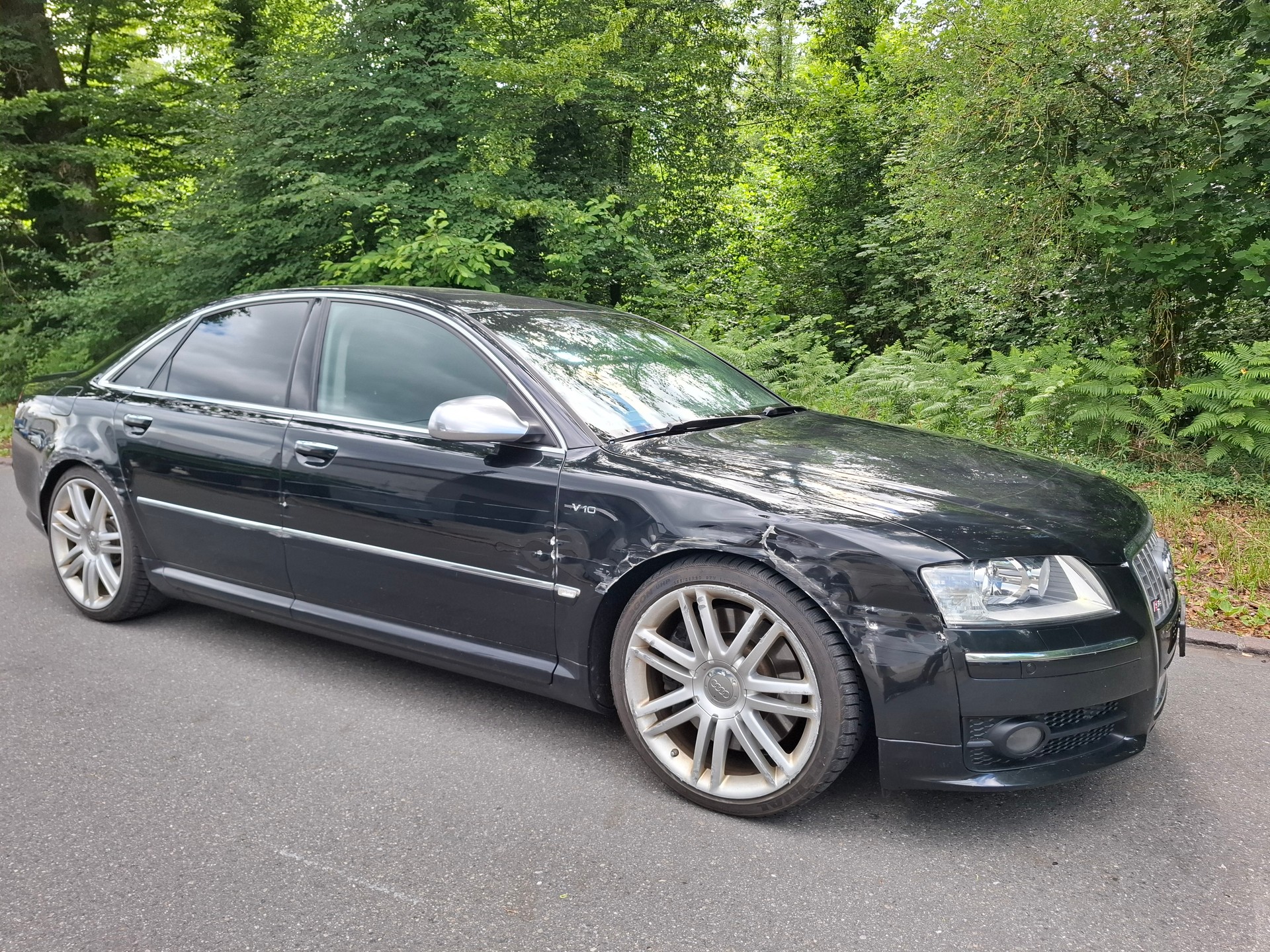 AUDI S8 Quattro, V10-5,2 S-LINE-image-10