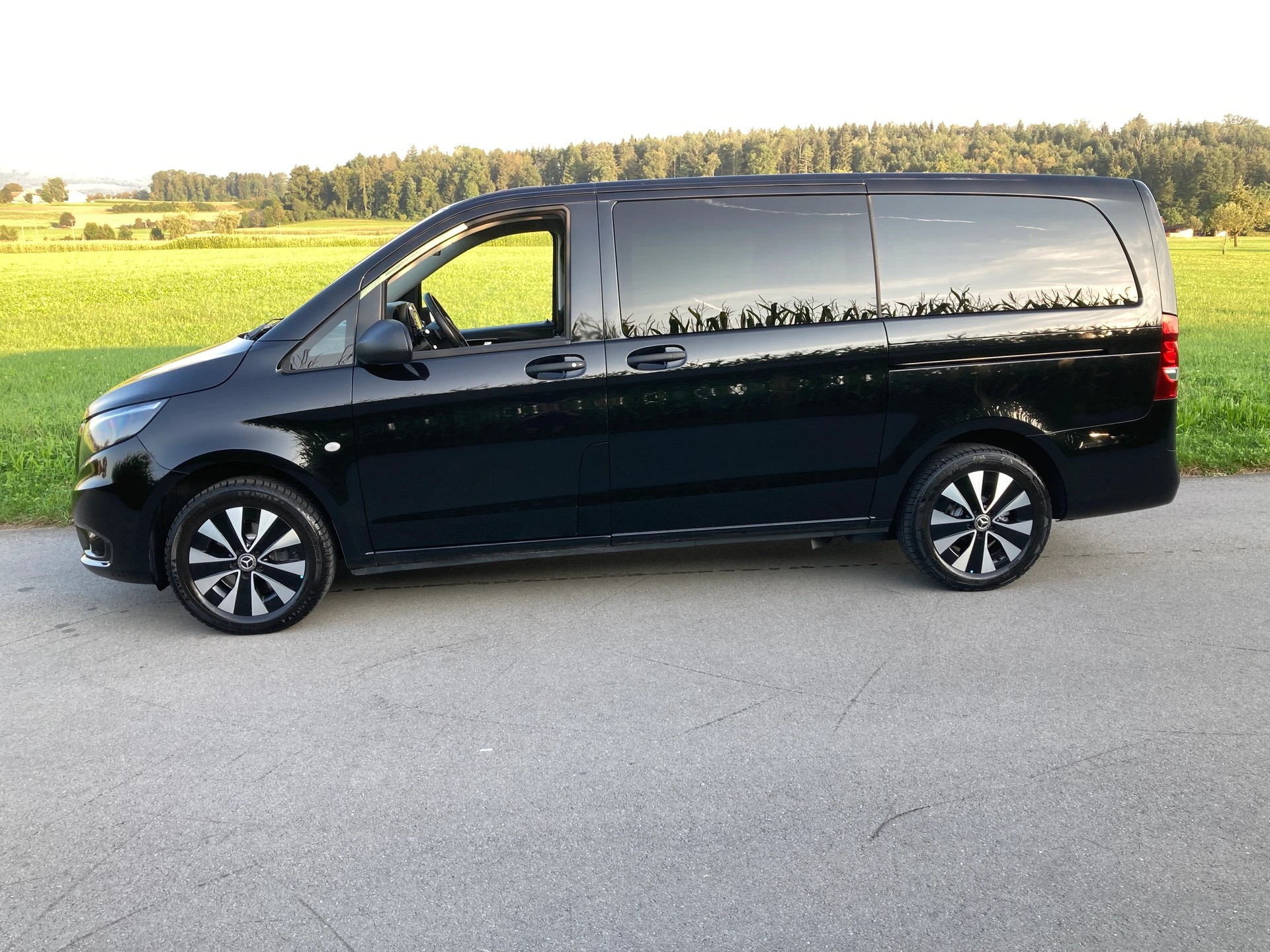 MERCEDES-BENZ Vito 116 CDI Pro Tourer 4Matic 9G-Tronic 9 Sitzer-image-4