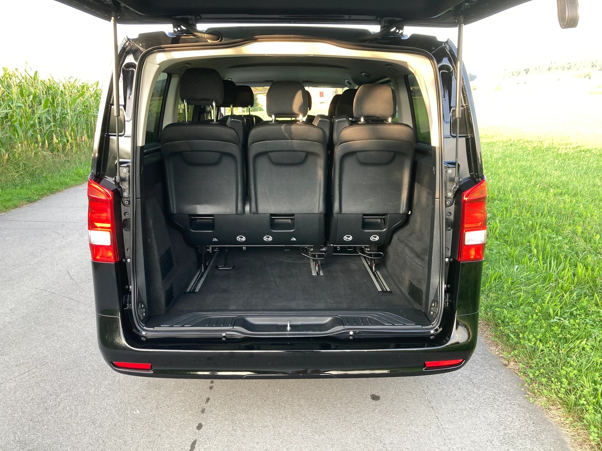 MERCEDES-BENZ Vito 116 CDI Pro Tourer 4Matic 9G-Tronic 9 Sitzer-image-5