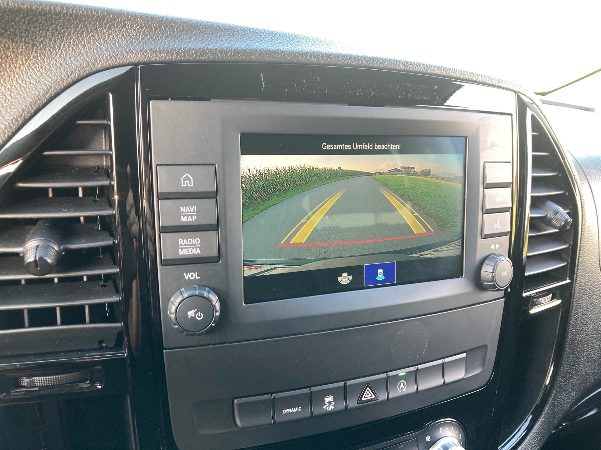 MERCEDES-BENZ Vito 116 CDI Pro Tourer 4Matic 9G-Tronic 9 Sitzer-image-9