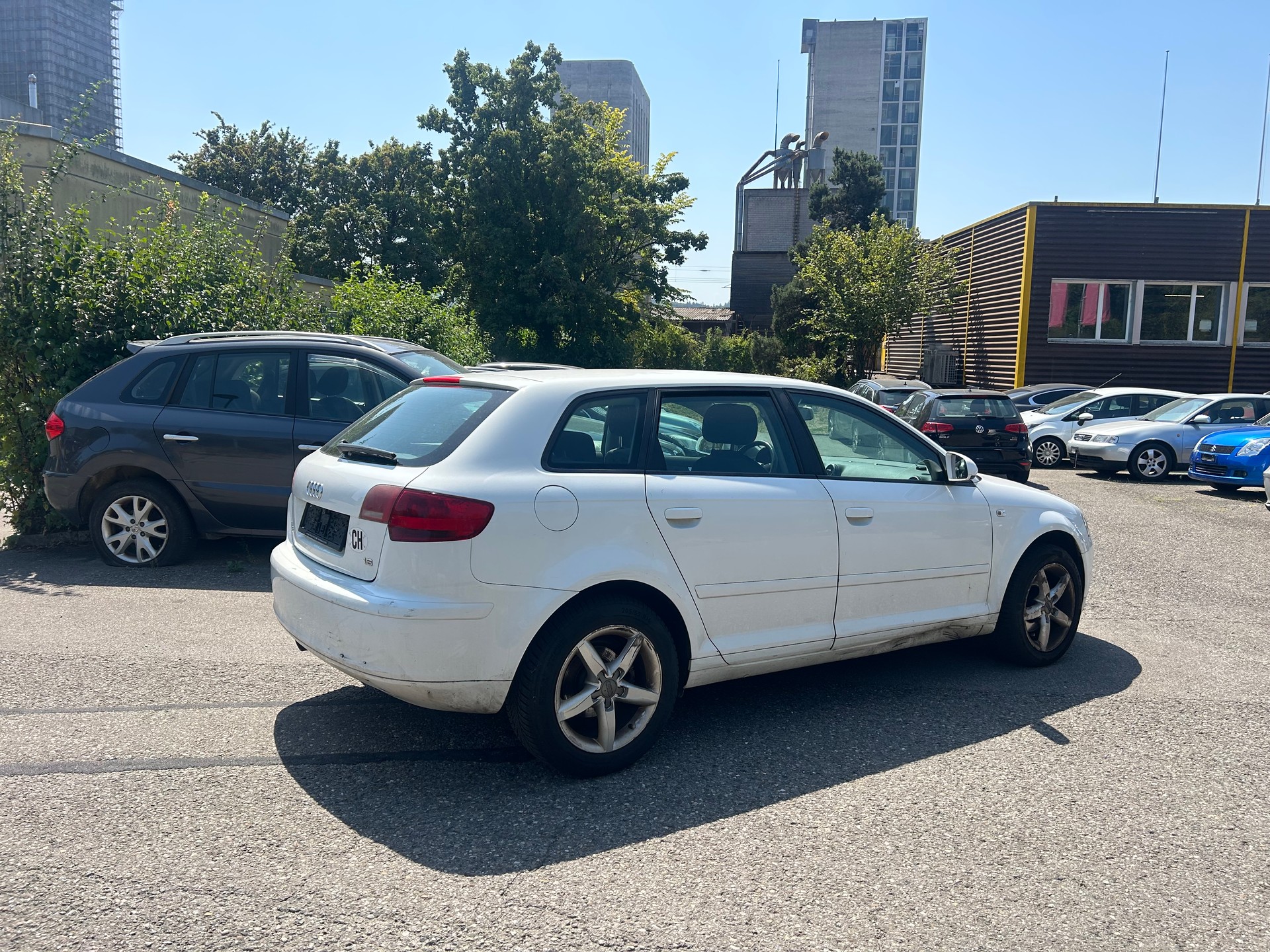 AUDI A3 Sportback 1.6 Attraction-image-4