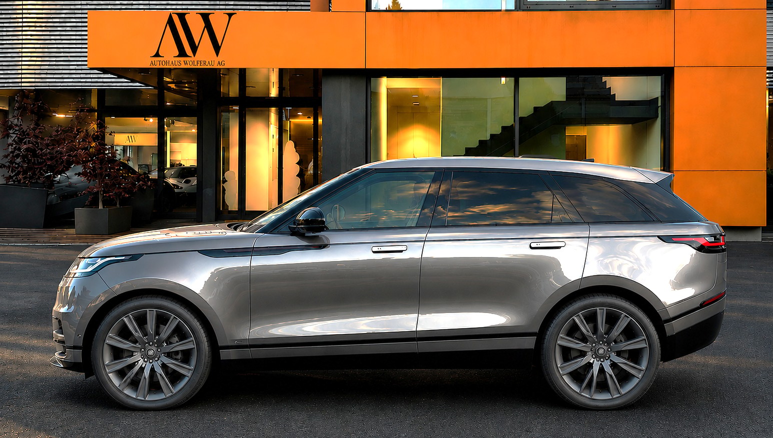 LAND ROVER Range Rover Velar 2.0 D 240 R-Dynamic SE-image-0