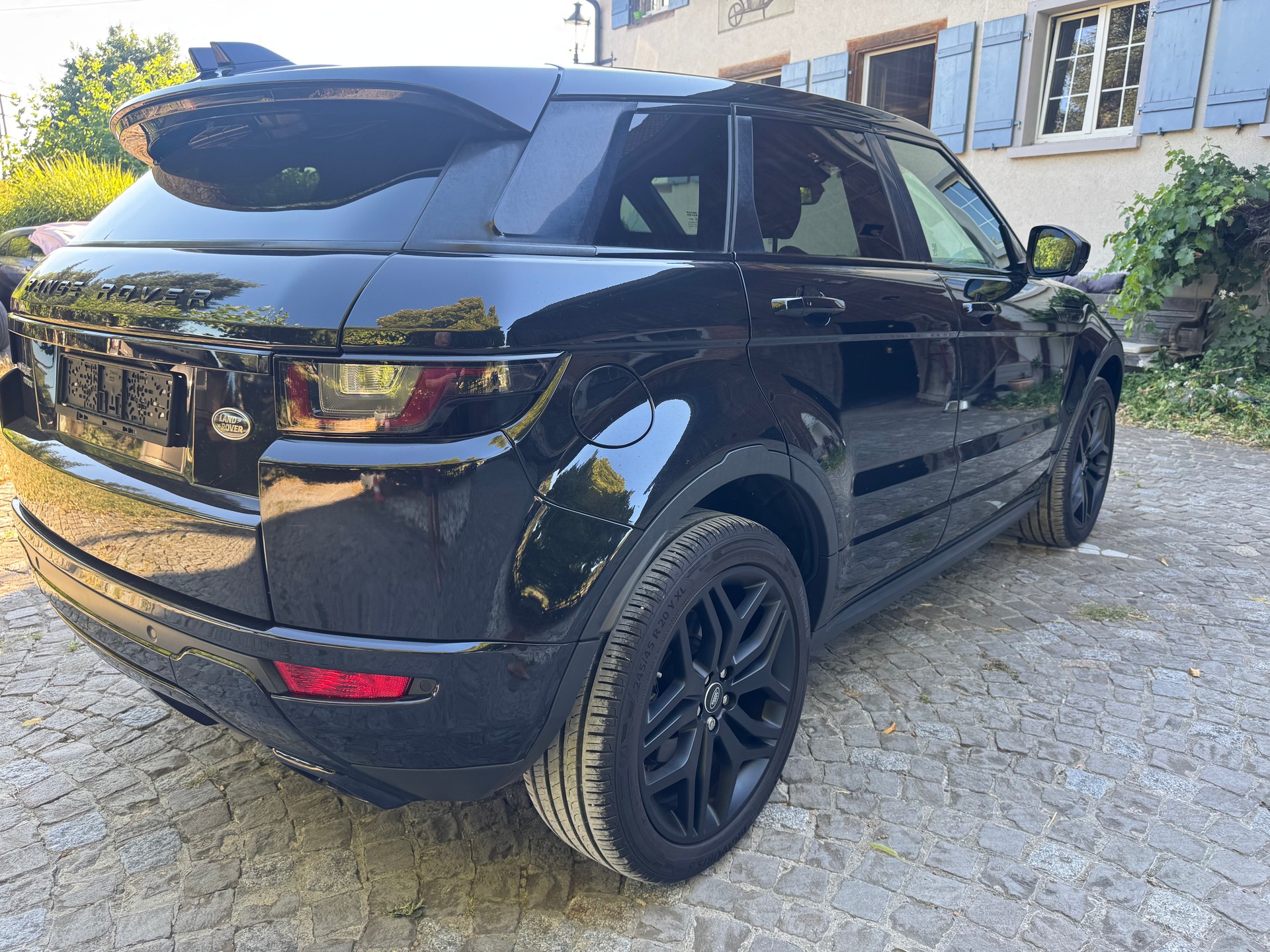 LAND ROVER Range Rover Evoque 2.0 Si4 HSE Dynamic AT9-image-6