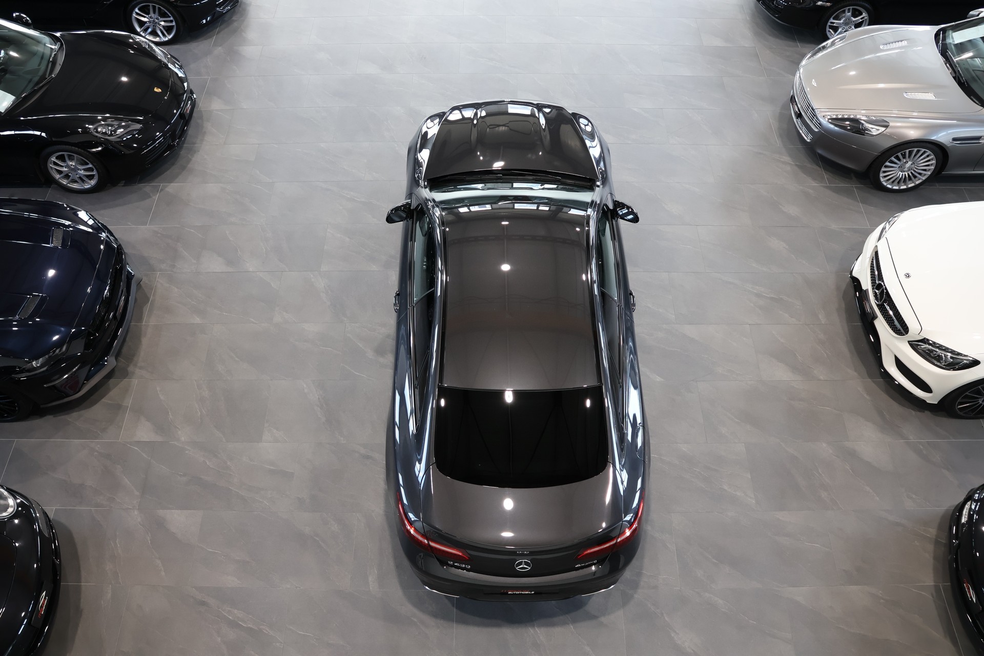 MERCEDES-BENZ E 450 Coupé 4Matic AMG Line 9G-Tronic-image-7