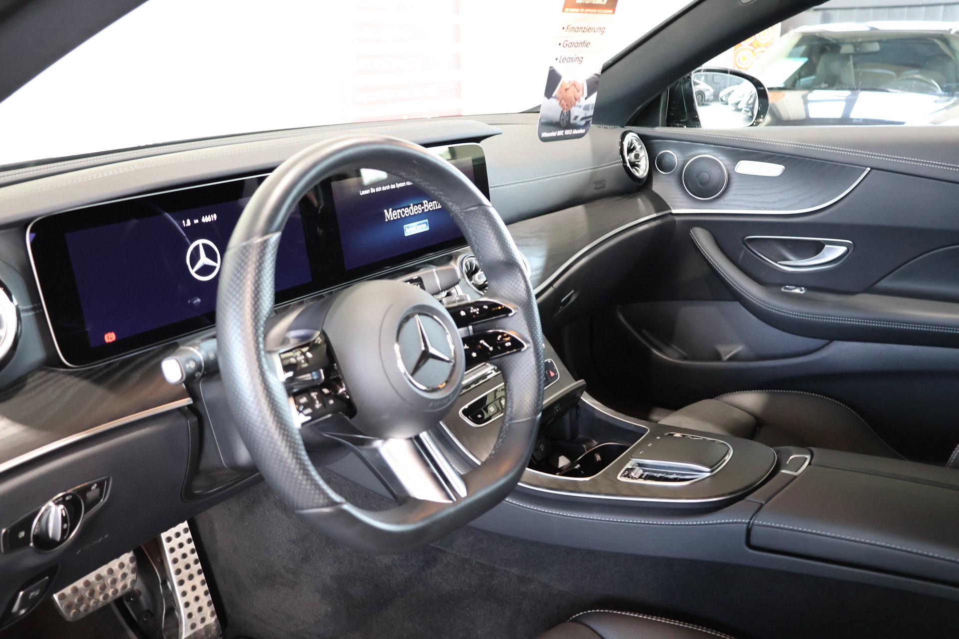 MERCEDES-BENZ E 450 Coupé 4Matic AMG Line 9G-Tronic-image-10