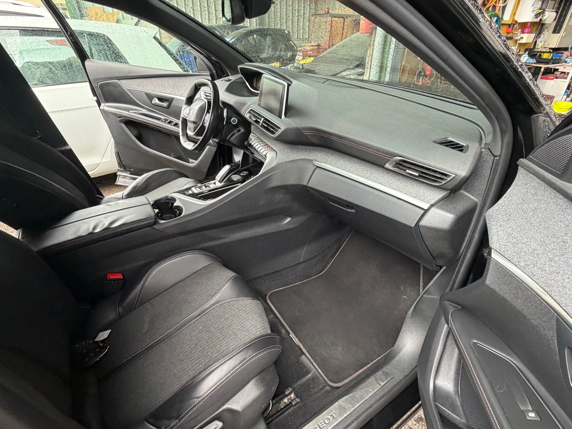PEUGEOT 3008 1.6 BlueHDi GT Line EAT-image-7