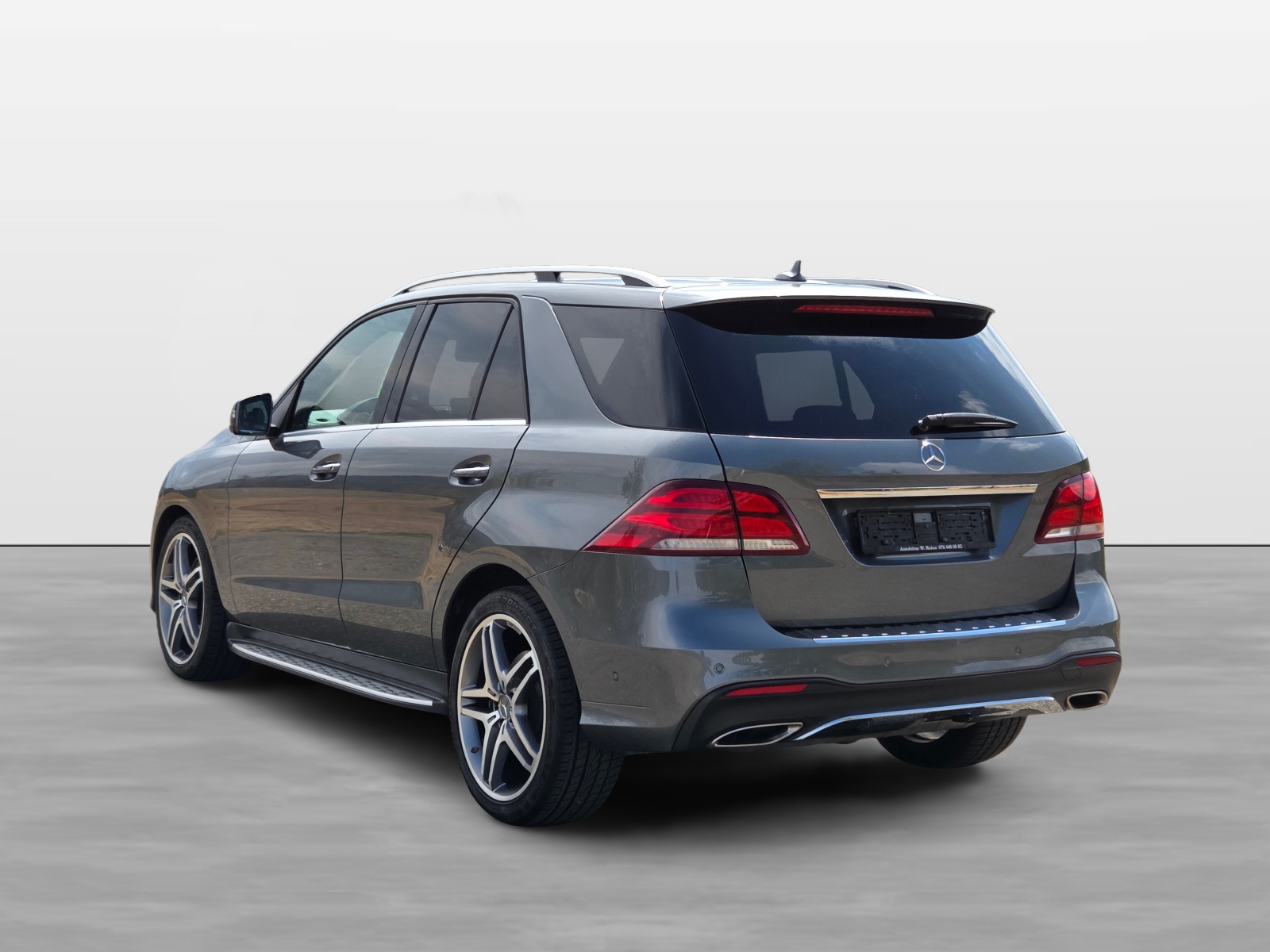 MERCEDES-BENZ GLE 500 Executive 4Matic 9G-Tronic-image-3