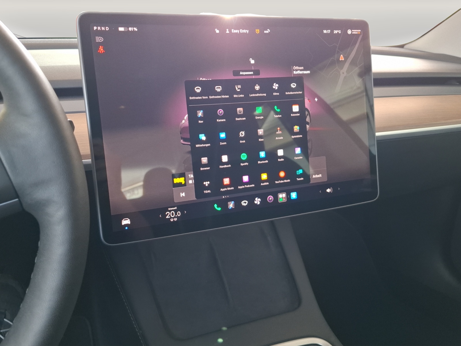 TESLA Model 3 Long Range Dual Motor AWD-image-15