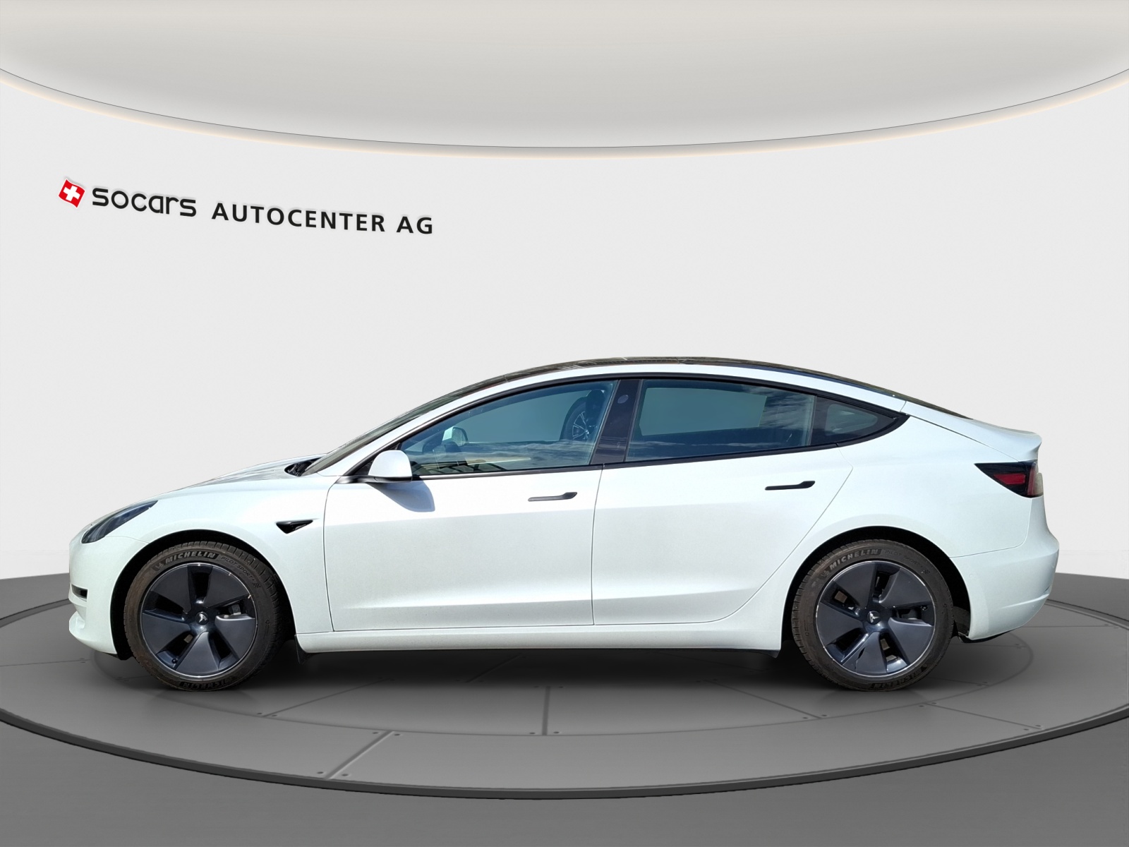 TESLA Model 3 Long Range Dual Motor AWD-image-6