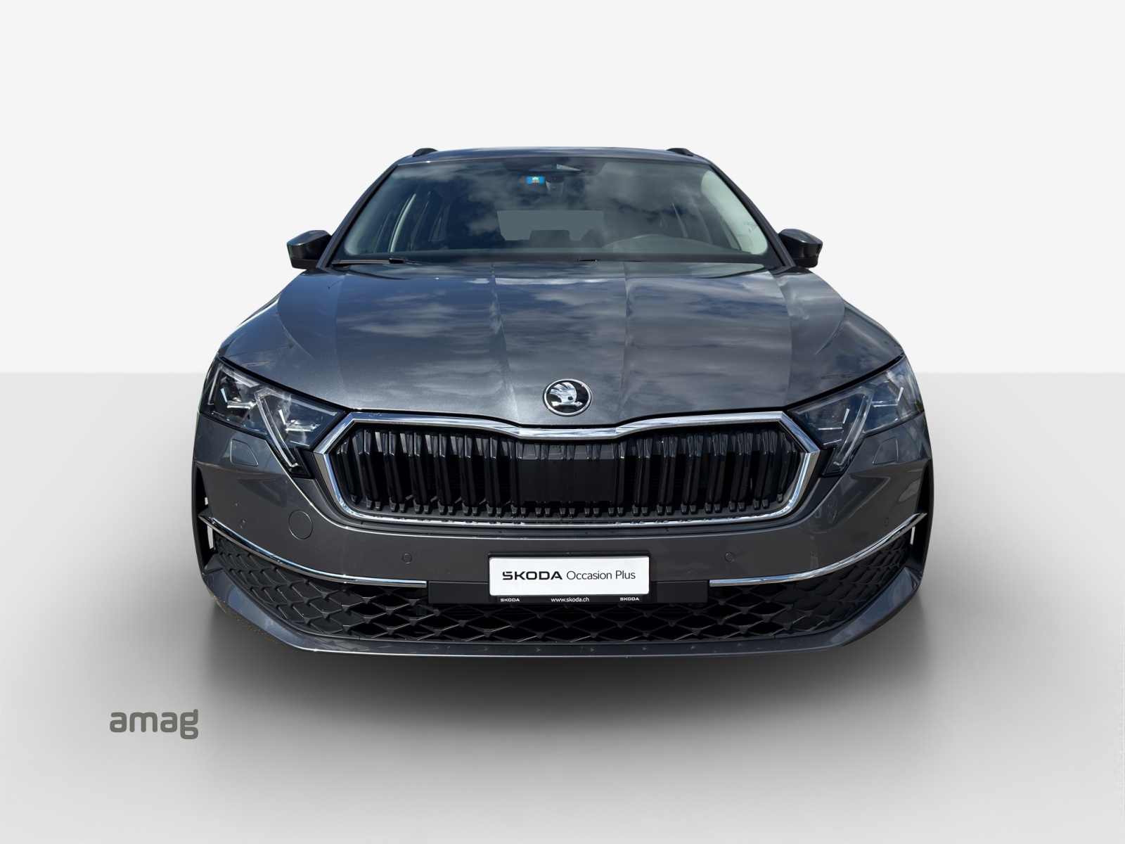 SKODA Octavia Combi 2.0 TSI DSG Selection 4x4-image-1