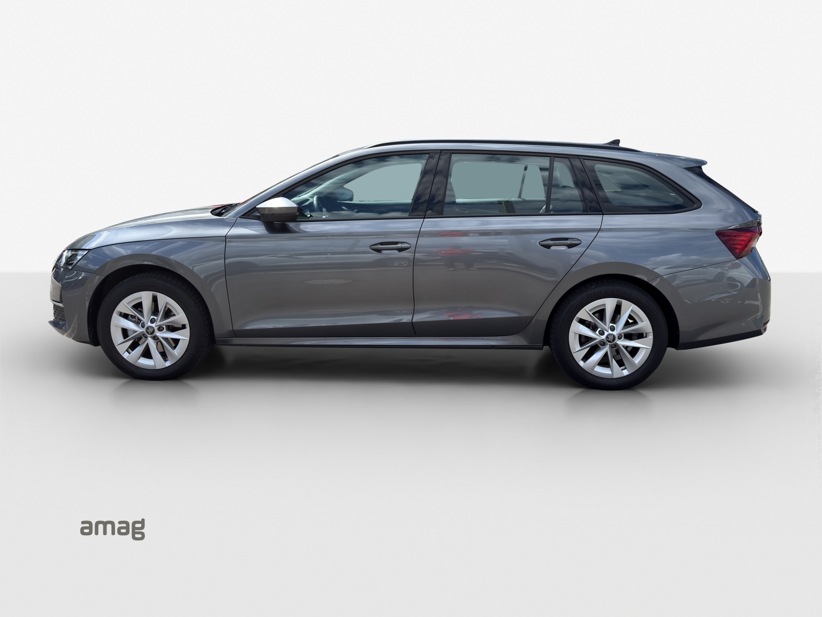 SKODA Octavia Combi 2.0 TSI DSG Selection 4x4-image-2