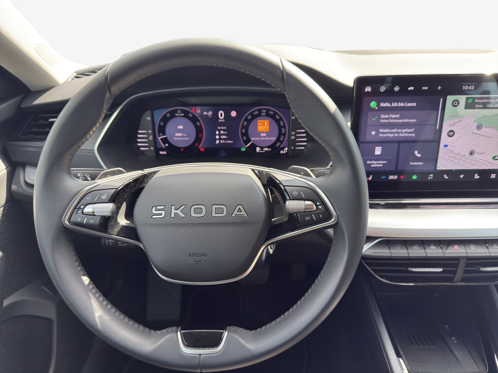 SKODA Octavia Combi 2.0 TSI DSG Selection 4x4-image-9