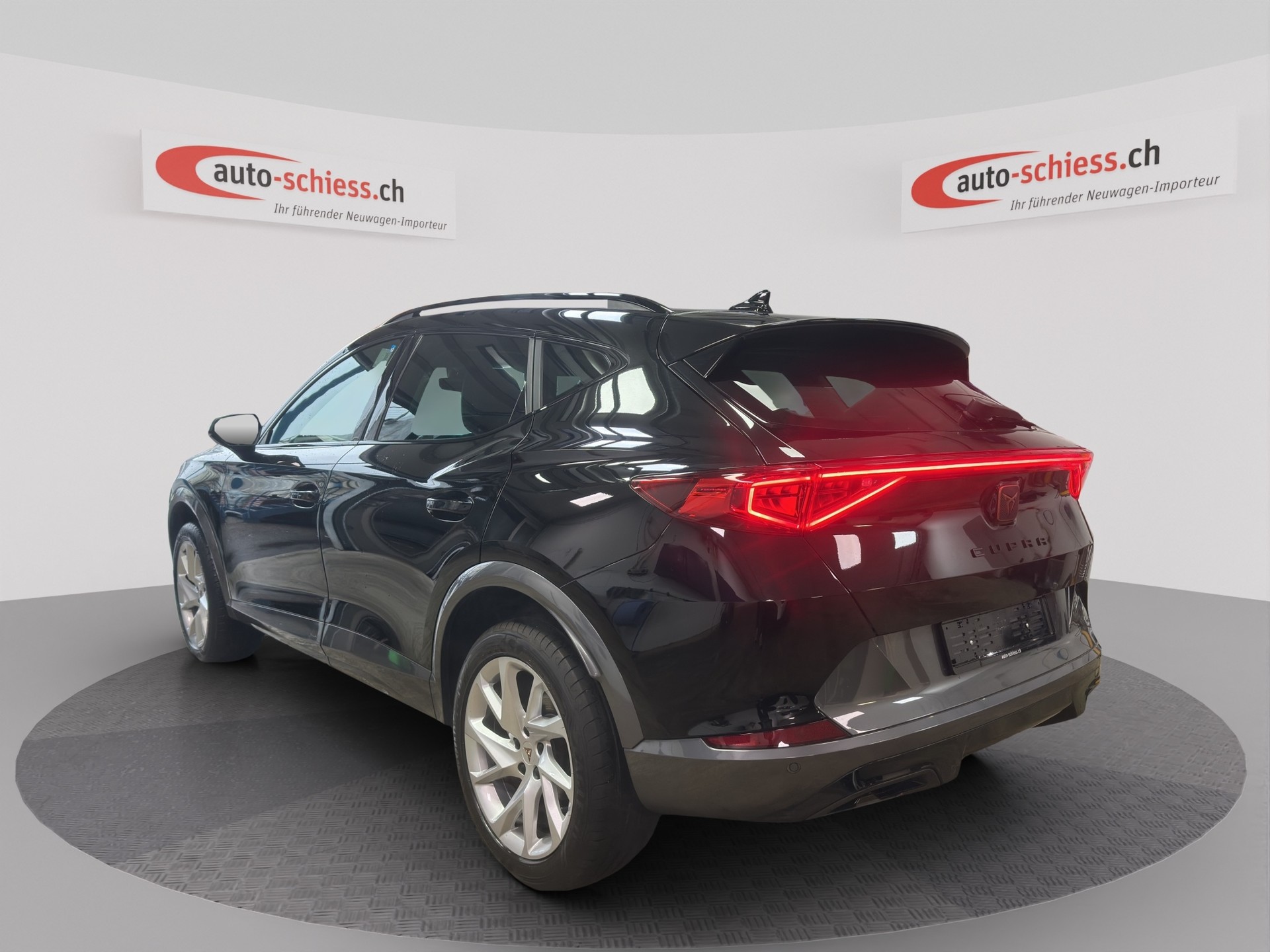 CUPRA Formentor 1.5 TSI DSG-image-3