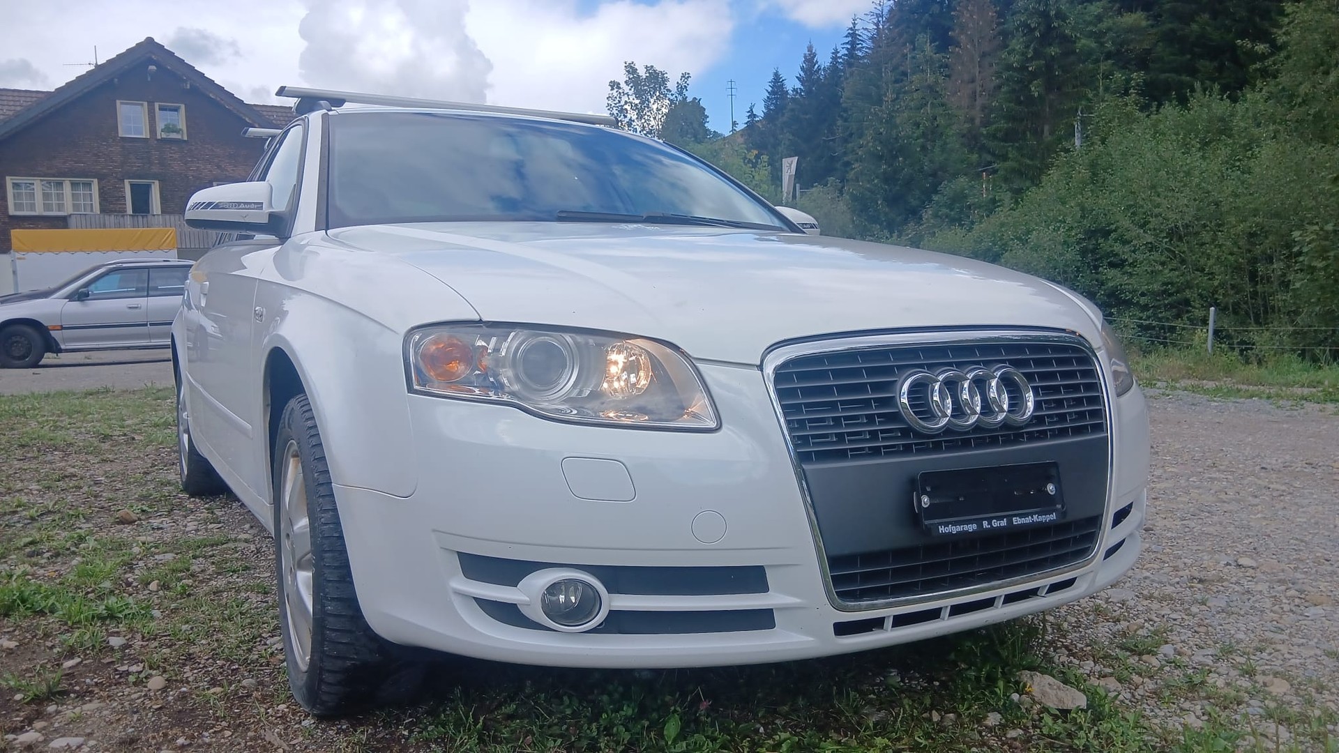 AUDI A4 Avant 1.8 Turbo-image-4