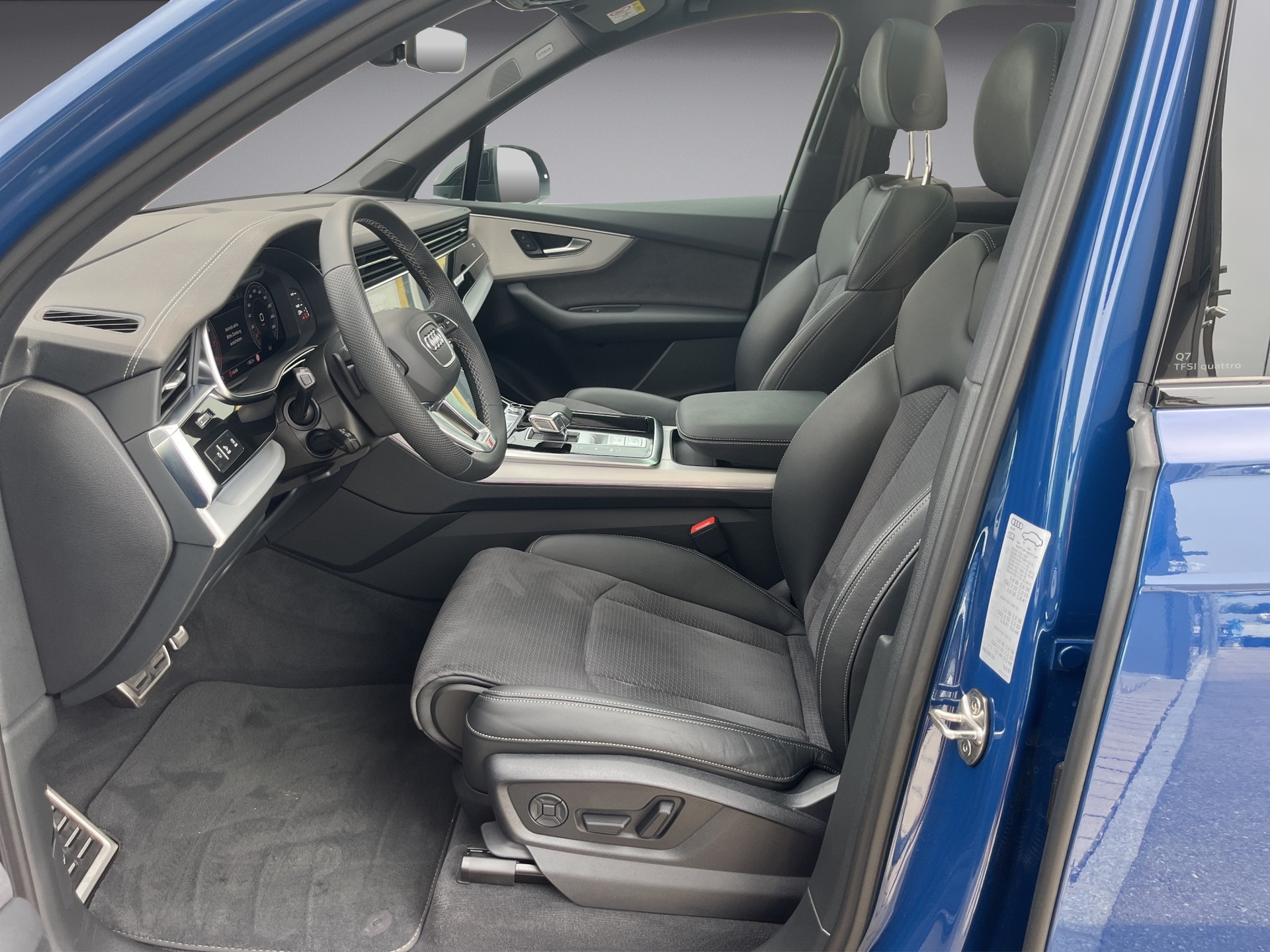 AUDI Q7 SUV TFSI quattro 250 kW S line tiptronic *7 Plätzer, Standheizung, Allradlenkung, Head up, B&O*-image-8