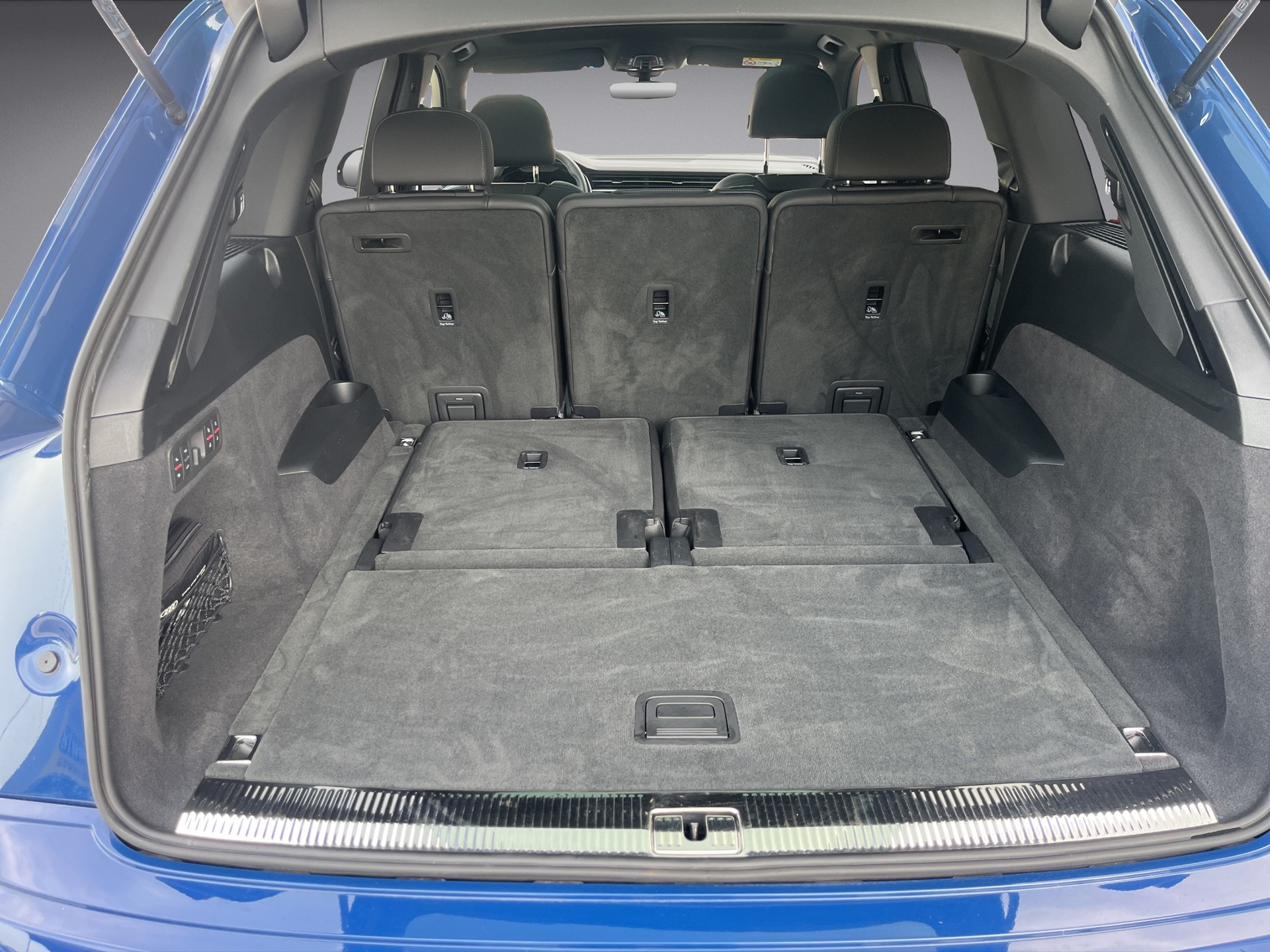 AUDI Q7 SUV TFSI quattro 250 kW S line tiptronic *7 Plätzer, Standheizung, Allradlenkung, Head up, B&O*-image-12