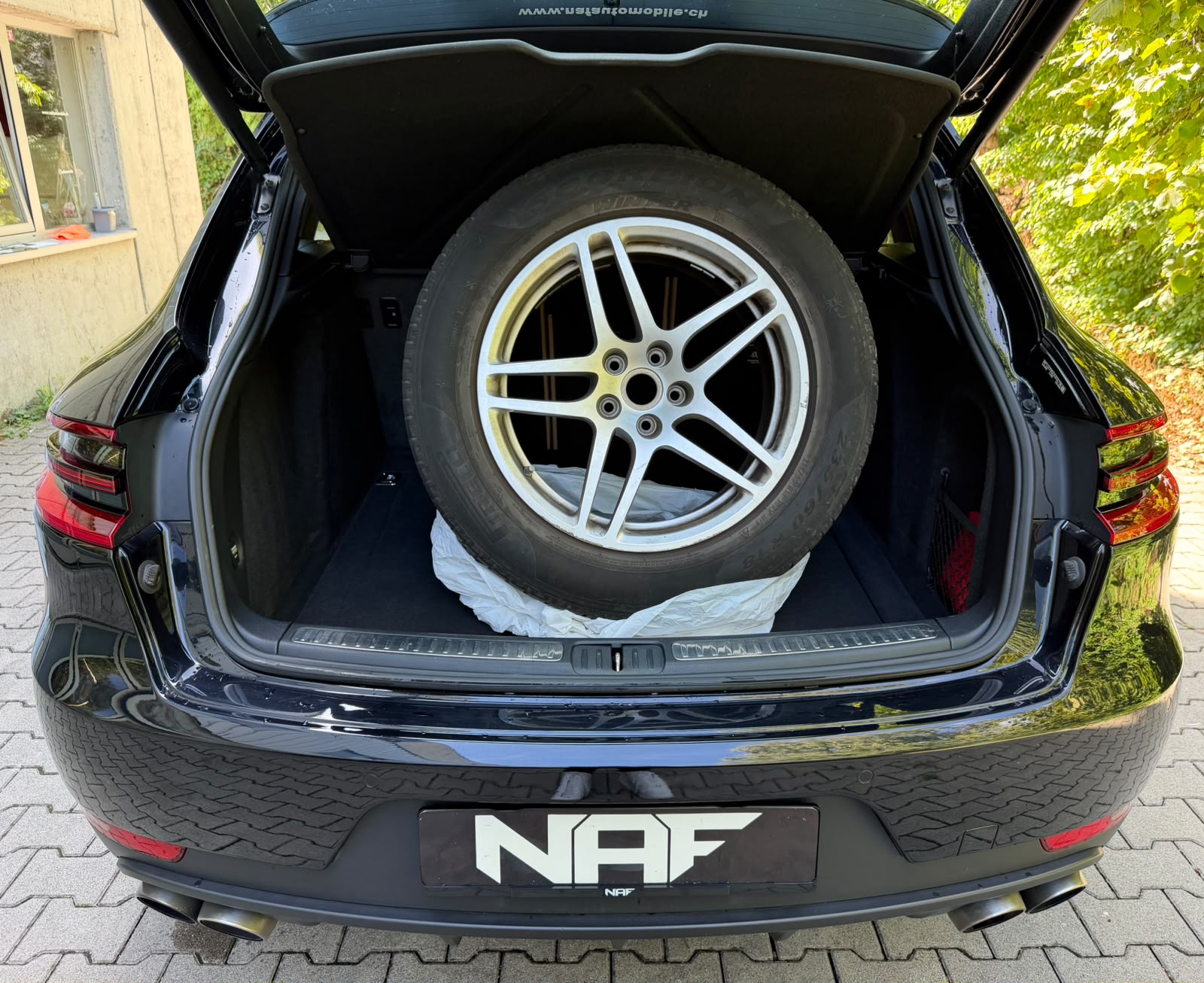 PORSCHE Macan S PDK-image-15