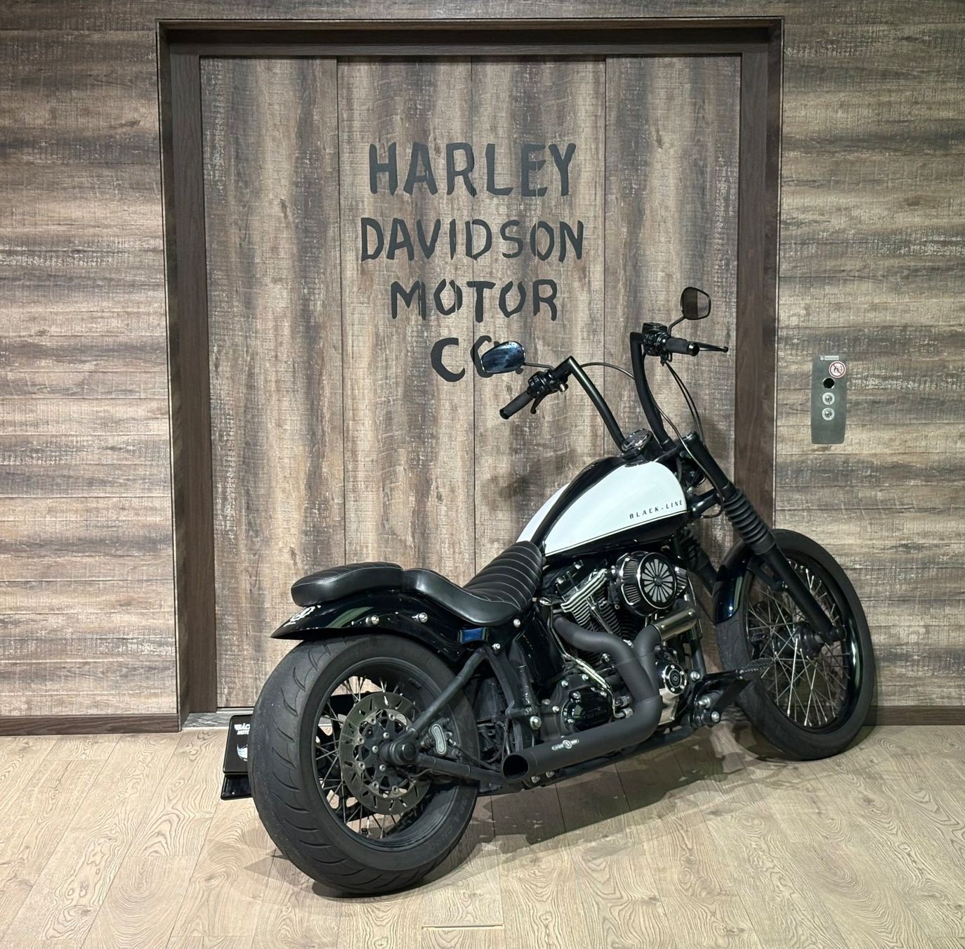 HARLEY-DAVIDSON FXS Blackline ABS-image-5