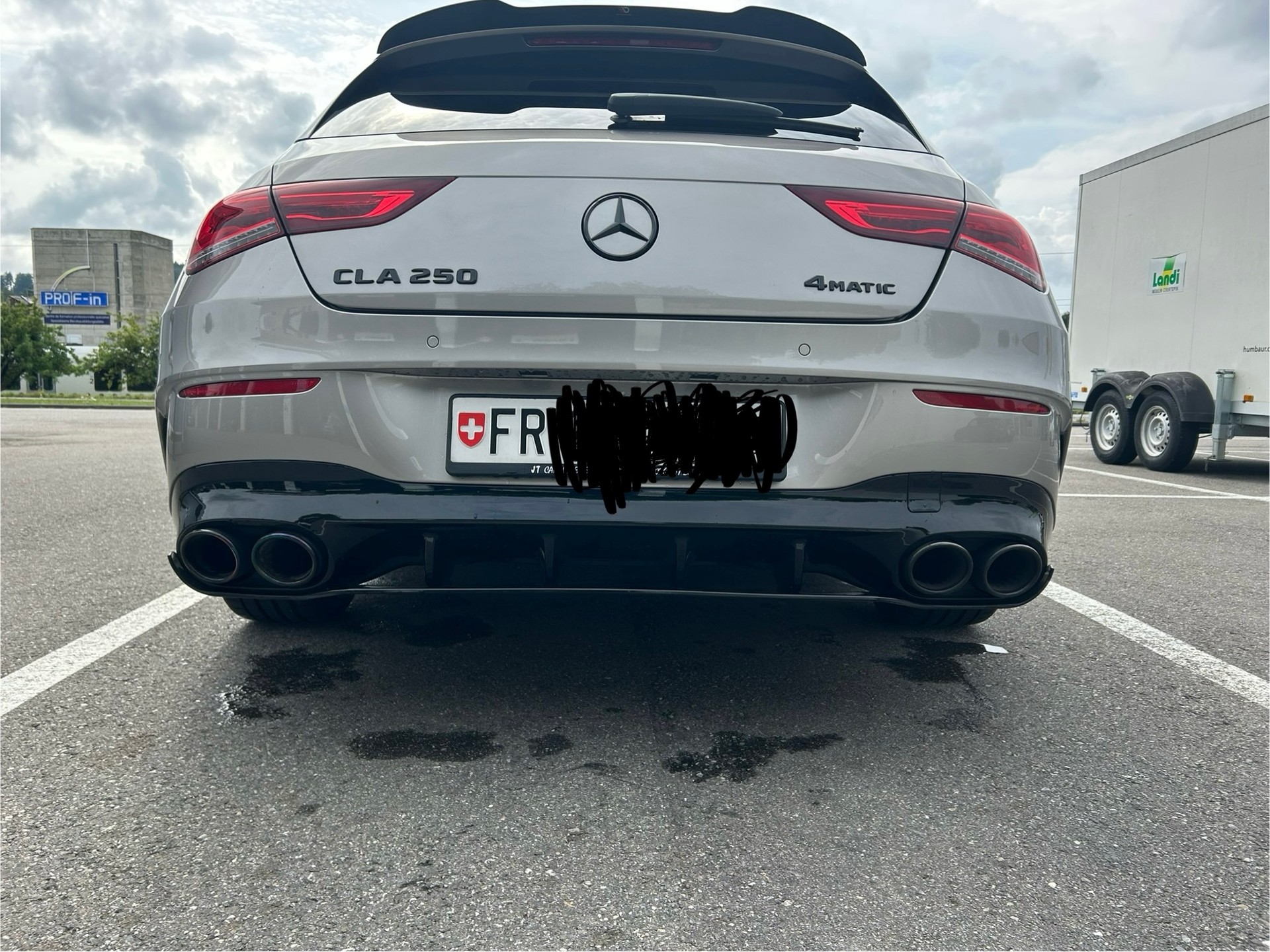 MERCEDES-BENZ CLA 250 AMG Line 4matic-image-2