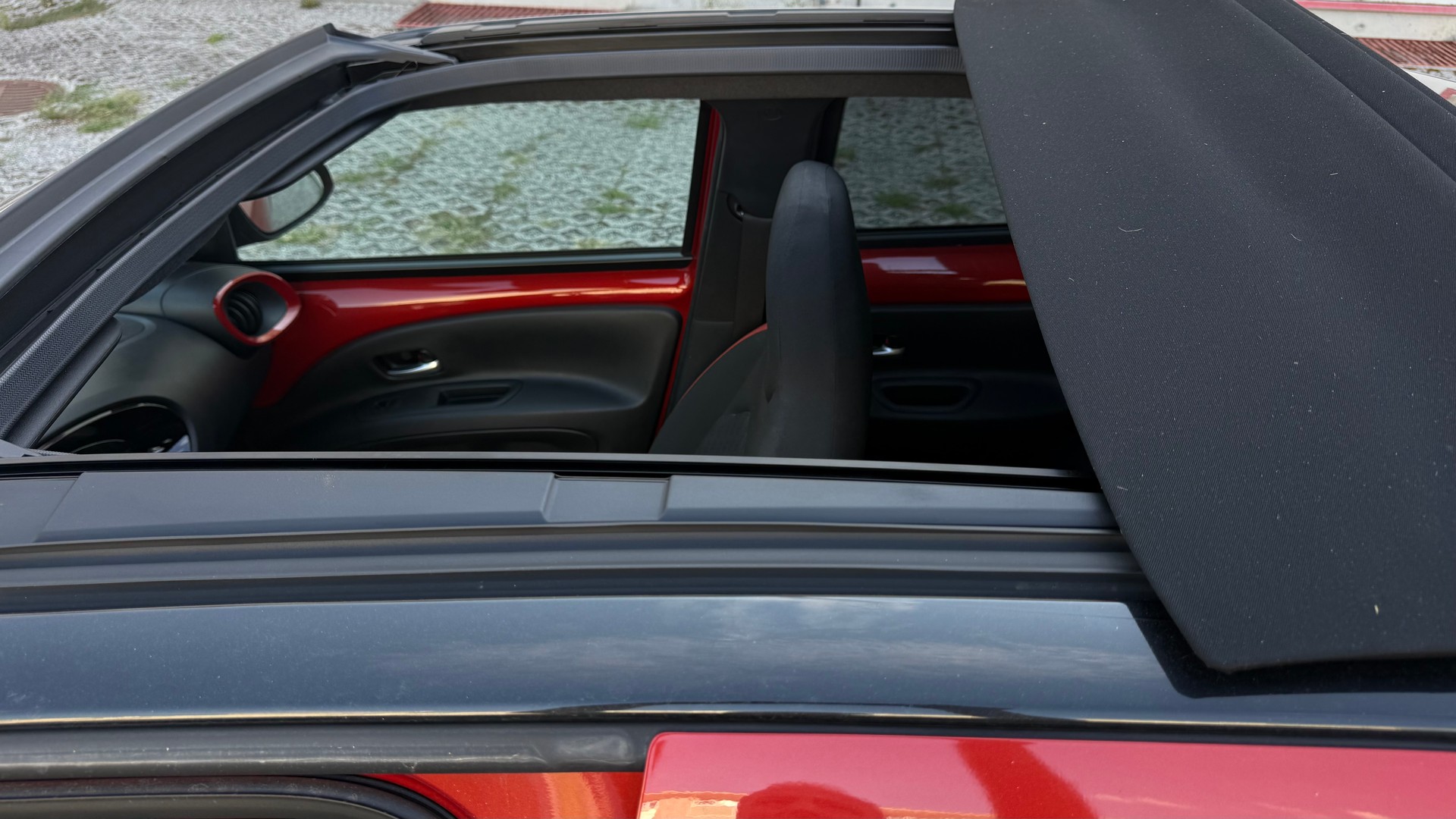 TOYOTA Aygo X 1.0 VVT-i Trend CVT cabriolet-image-6