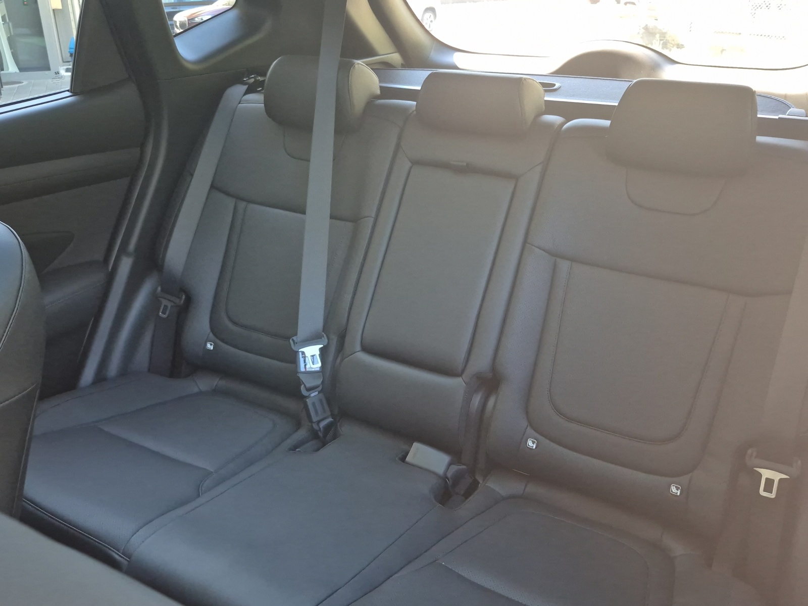HYUNDAI Tucson 1.6 T-GDi HEV Vertex 4W Sunroof MY27-image-6