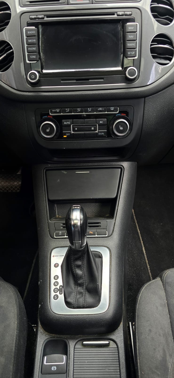 VW Fox 1.2-image-9